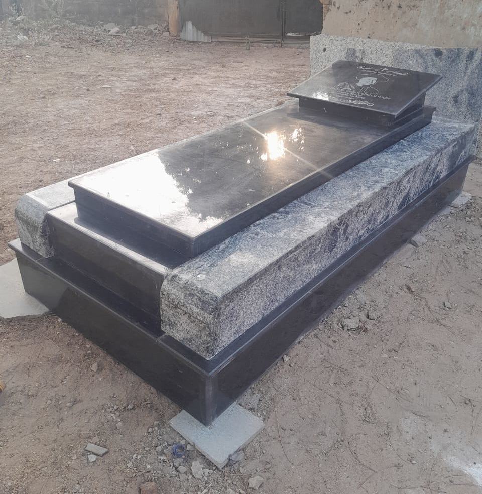 jomace-granite-tomb-grave-marker